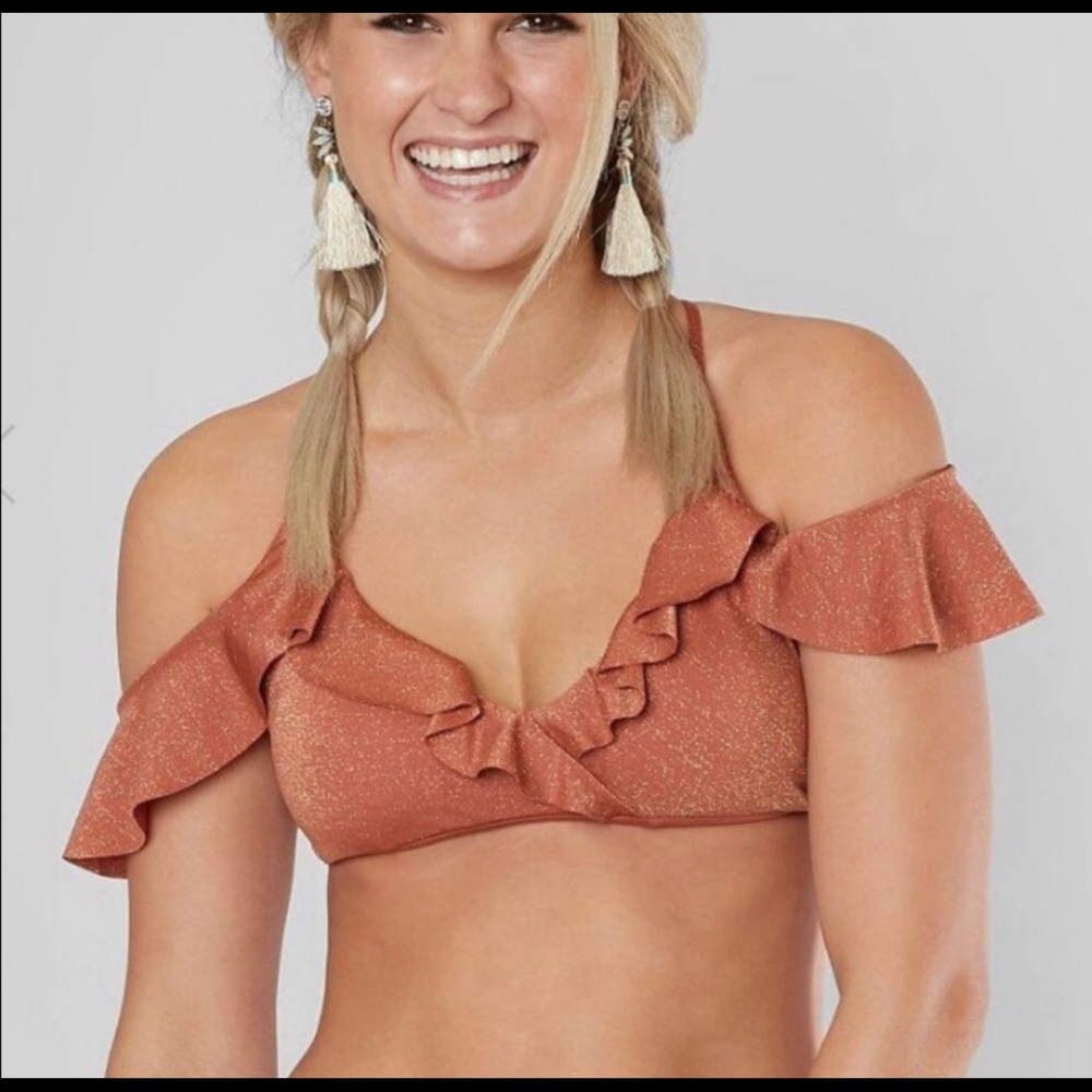 NWT! Soluna Swim Flutter Bikini Top M